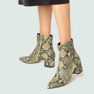 Dolce Vita Bel Bootie